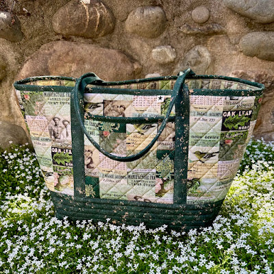 Tim Holtz Fabric Palette Green Bundle of 10 Fat Quarters Altoona Tote Green Palette Richelle Christensen | color-code:alt3