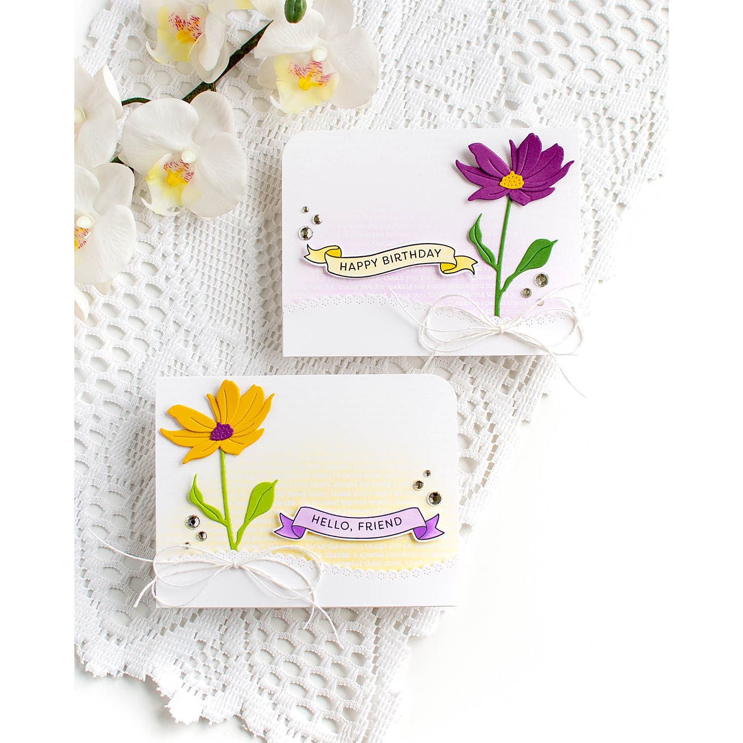 Simon Says Stamp Banner Greetings Wafer Dies 1301sdc Moments in Time Daisy Cards | color-code:ALT04