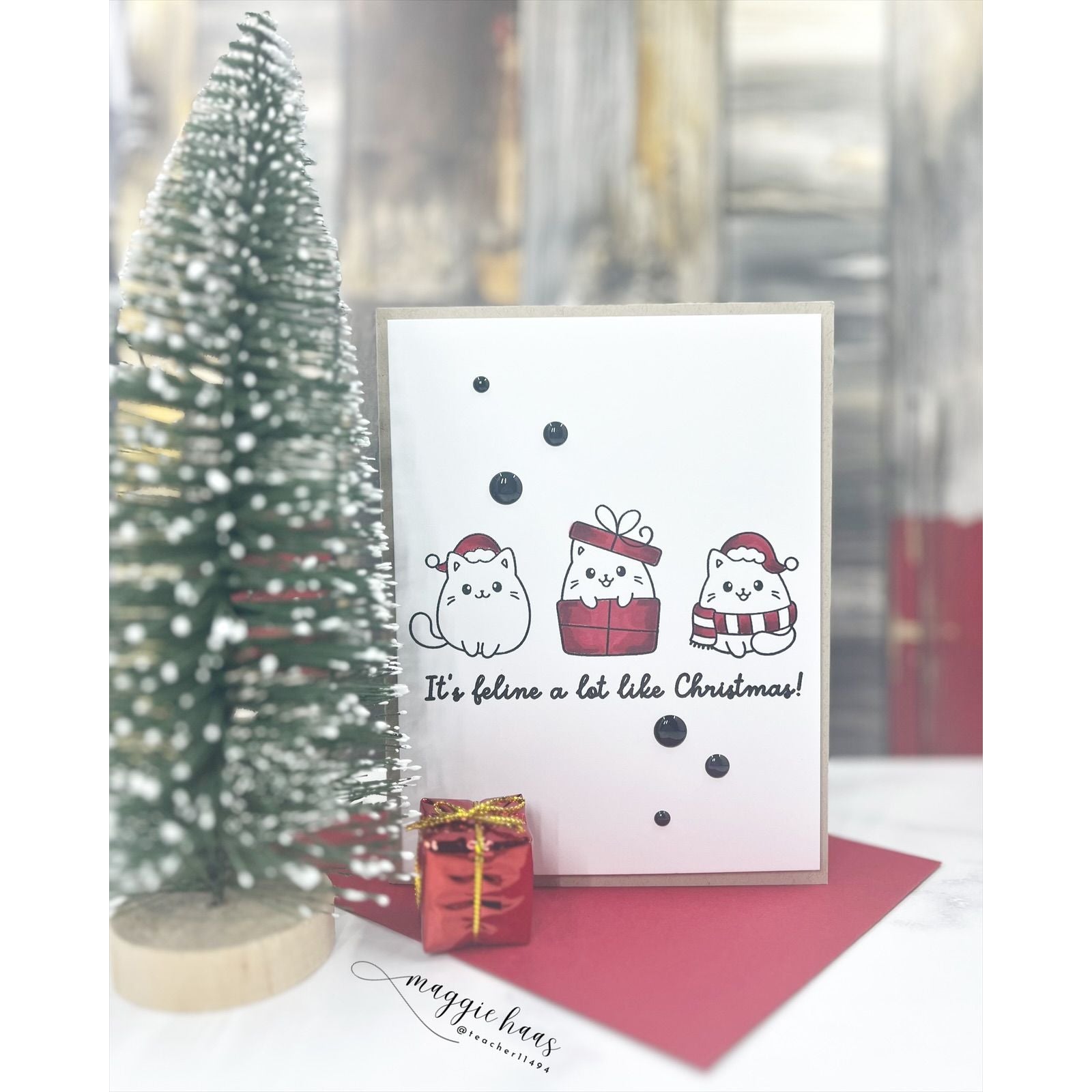 Simon Says Stamps and Dies Christmas Cats set1067cc Sugar and Spice Christmas Card