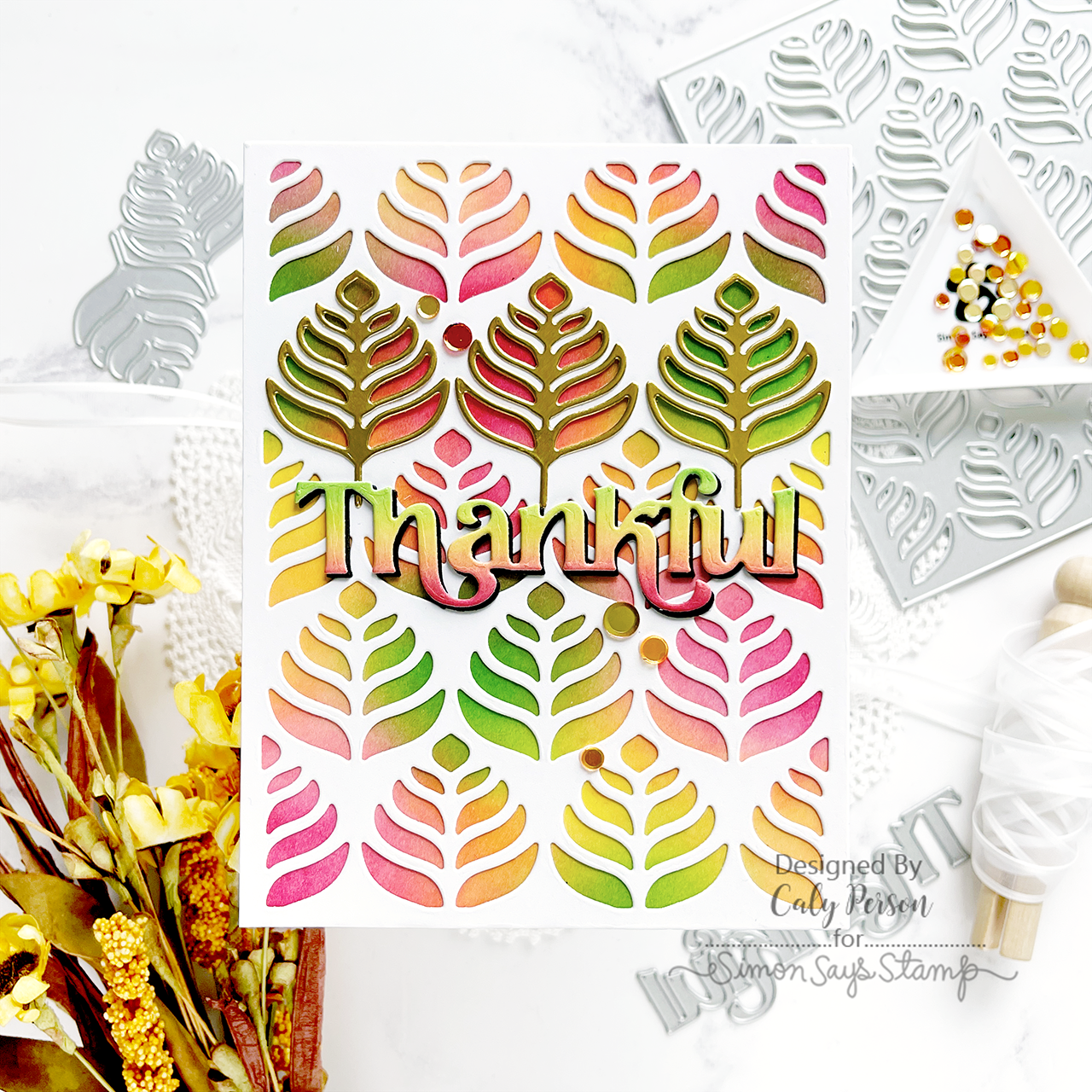 Simon Says Stamp Fanfare Leaf And Background Wafer Dies s856 Stamptember Thankful Card | color-code:ALT01