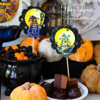 Tim Holtz Halloween Sketchbook Stamps with Simon Says Stamp Dies Bundle seths25 Halloween Cupcake Toppers