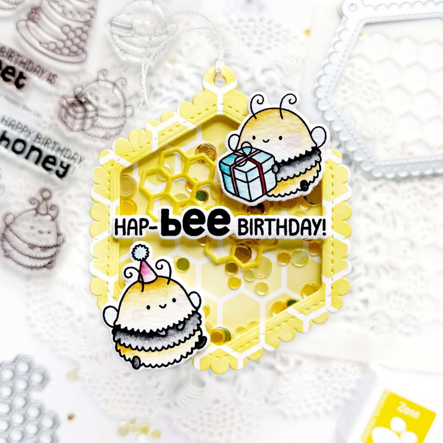 Simon Says Stamps and Dies Happy Bee Day set978hb Birthday Tag | color-code:ALT02