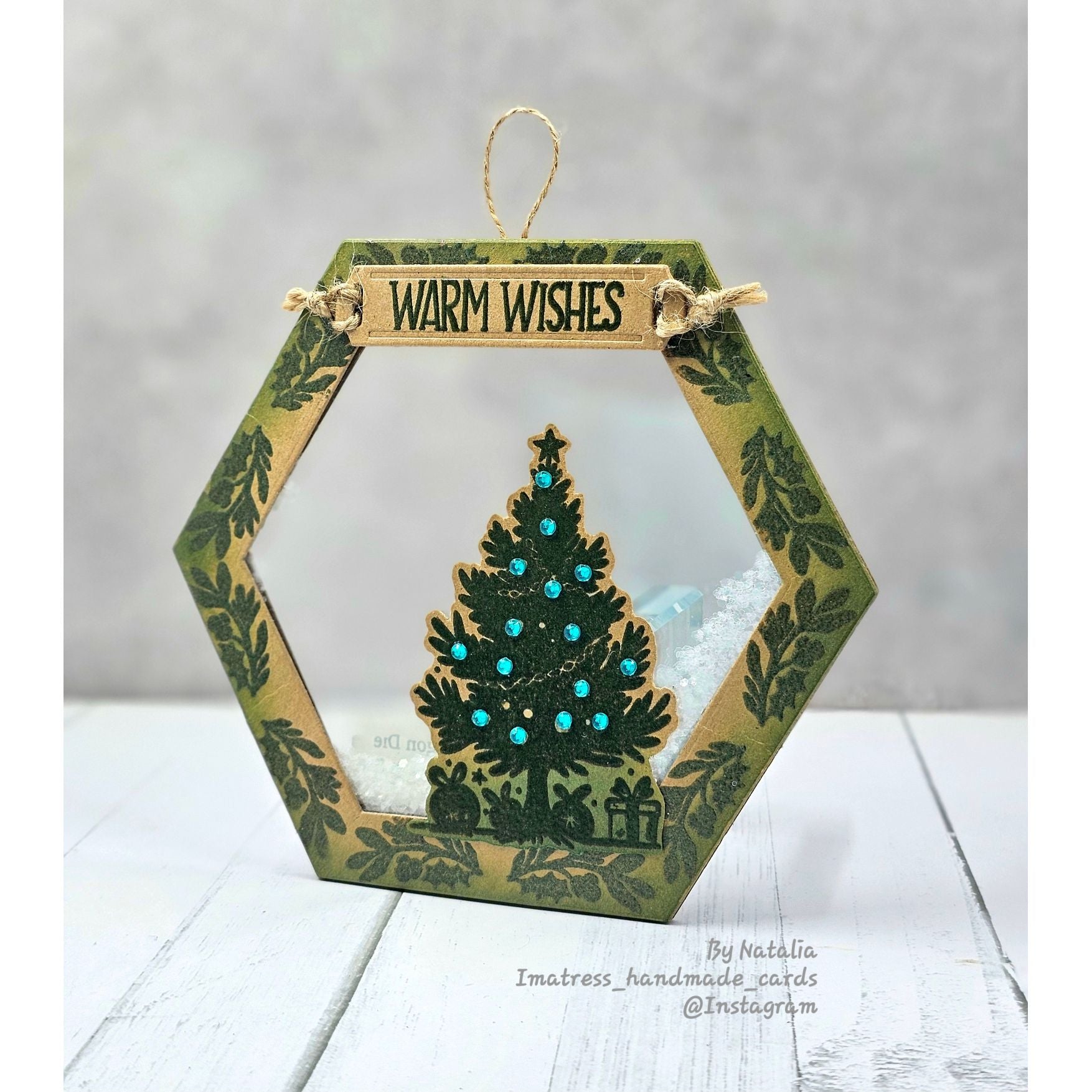 Simon Says Stamps and Dies Jingle All the Way set1114jw DieCember Christmas Ornament