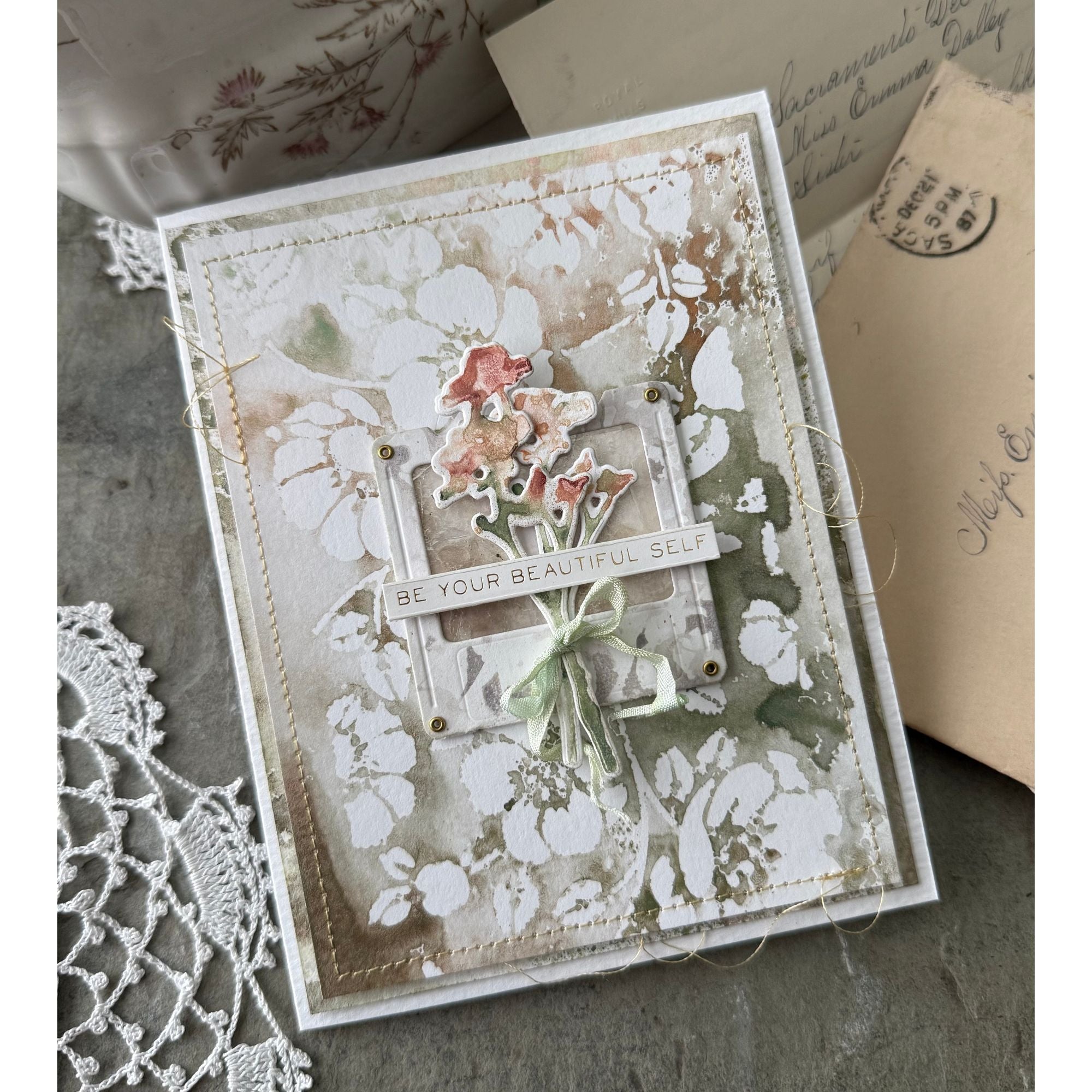 Tim Holtz Mini Bouquet Stamps with Simon Says Stamp Dies Bundle setmb25