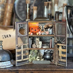 Ranger Tim Holtz Distress Crayon Rusty Hinge TDB49616 Halloween Curio Project | color-code:ALT02