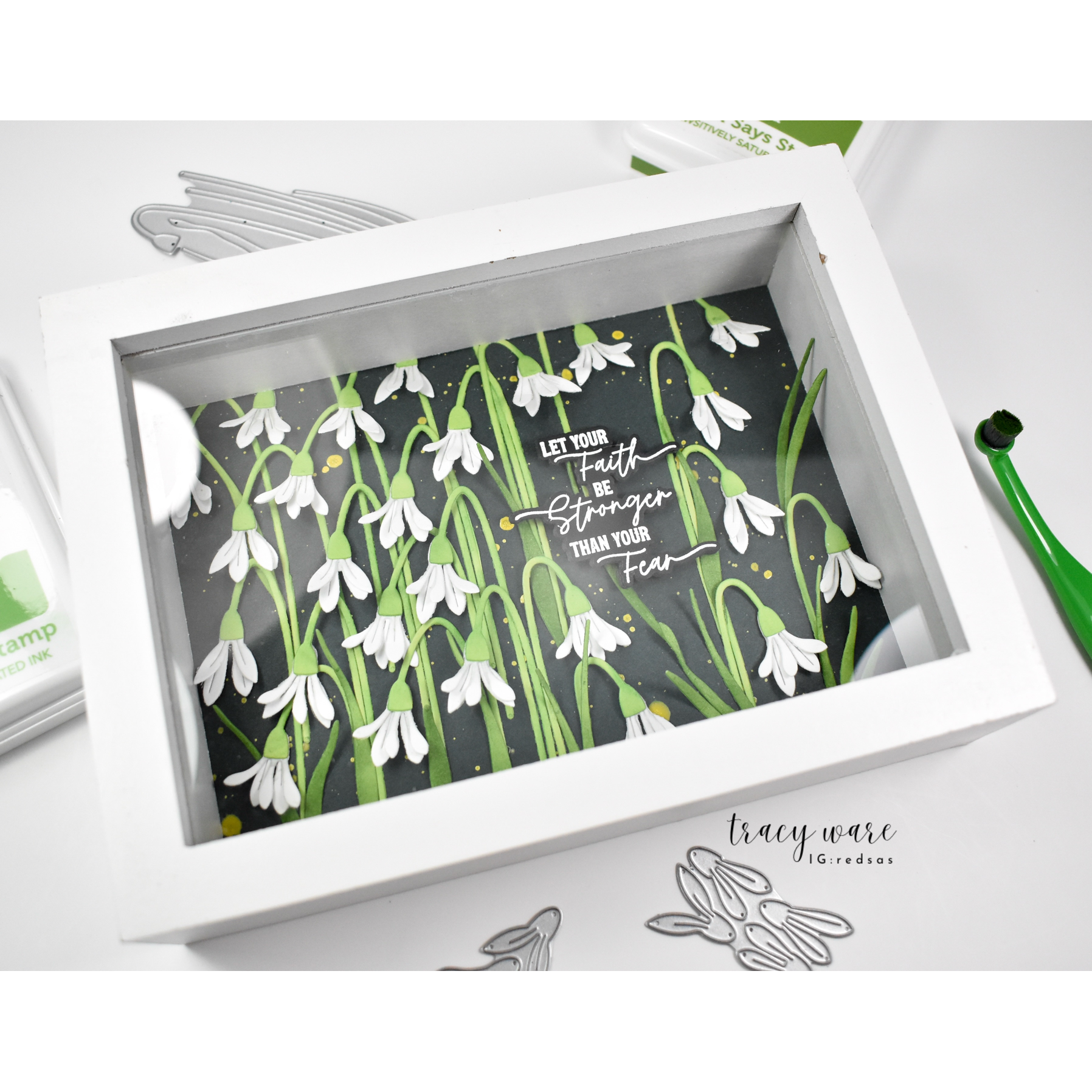 Simon Says Stamp Snowbell Bouquet Wafer Dies s984 Rain or Shine Home Decor | color-code:ALT04