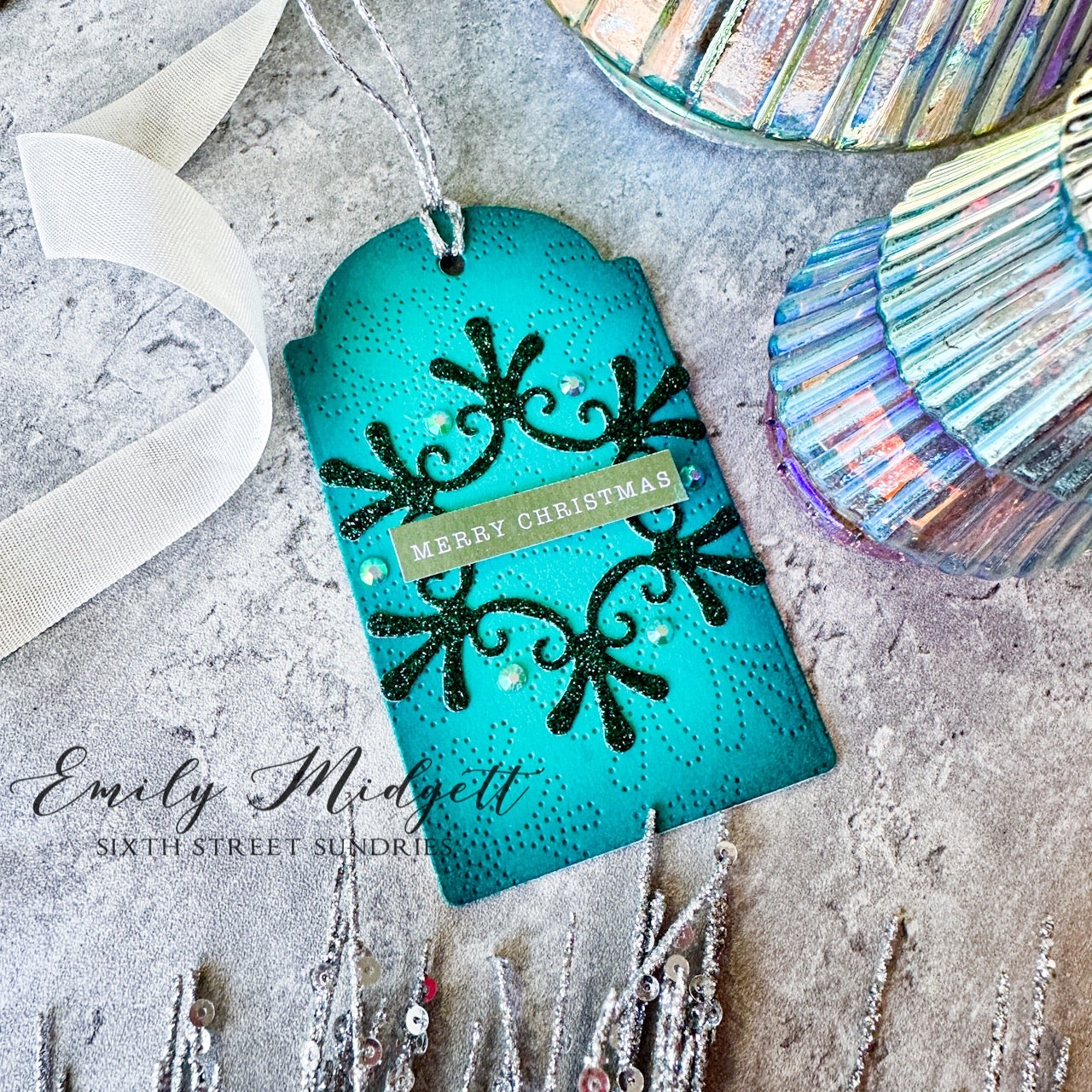 Simon Says Stamp Snowflake Burst Pinpoint Plate Wafer Dies s913 Diecember Christmas Tag | color-code:ALT06