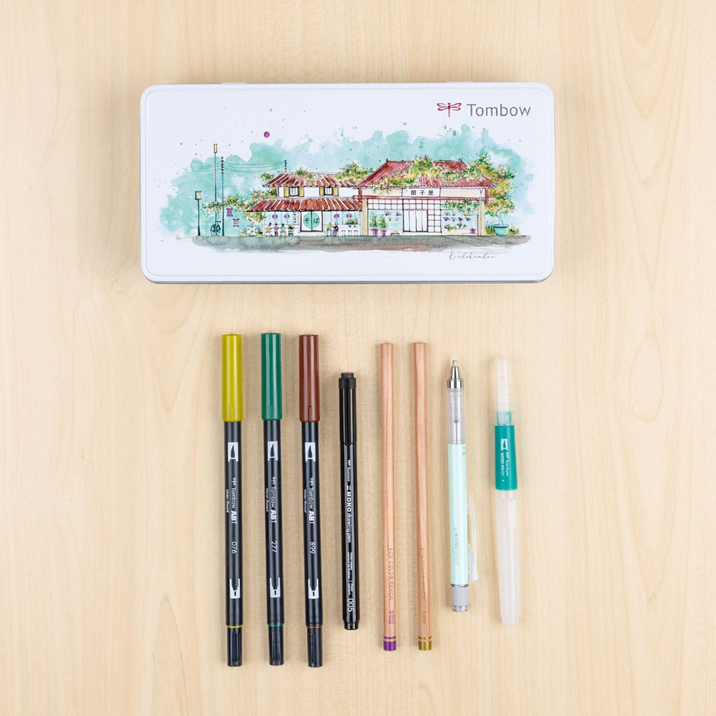 Tombow Urban Sketching Set 56305 showing contents