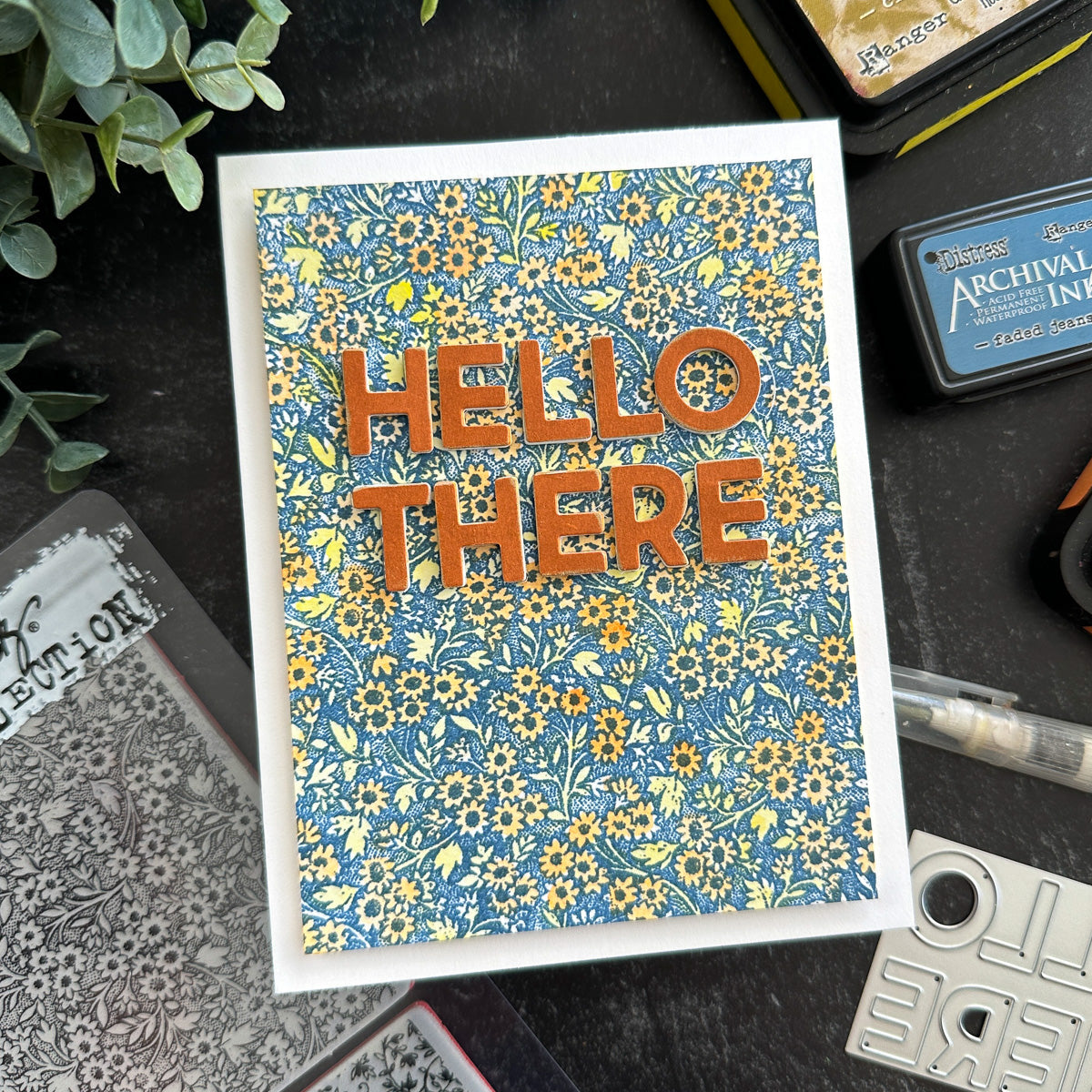 Tim Holtz Sizzix BOLD TEXT 1 Thinlits Dies 665847 Hello | color-code:ALT01