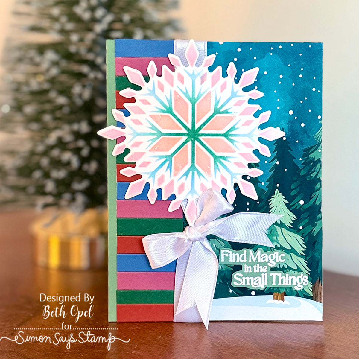 Simon Says Stamp Crystal Snowflake Wafer Dies 1526sdc Winter Card | color-code:ALT06