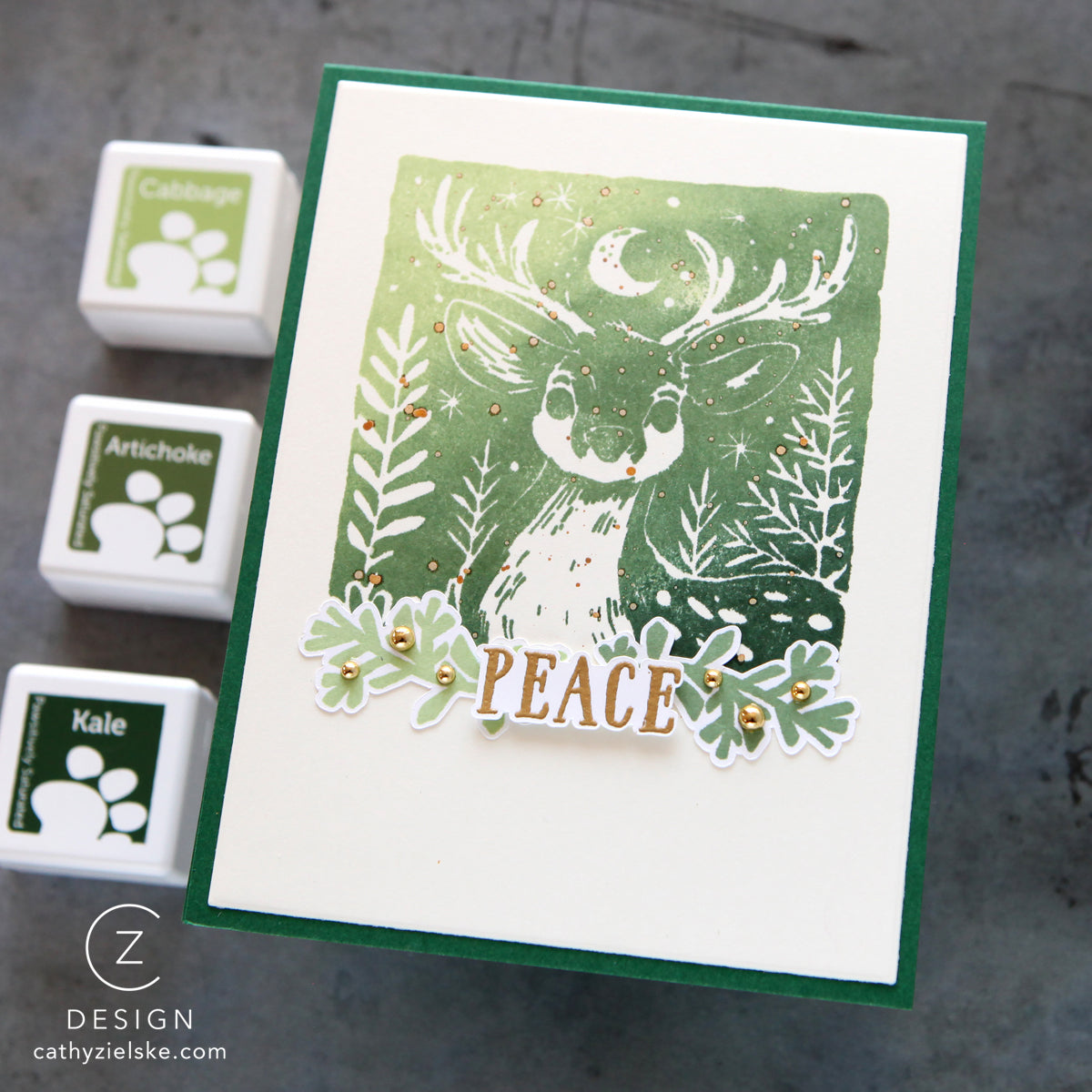 Simon Says Stamp Pawsitively Perfect Splatter Medium Gold st0188 Christmas Card | color-code:ALT01